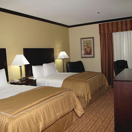 Hotel La Quinta By Wyndham Ennis Exterior foto