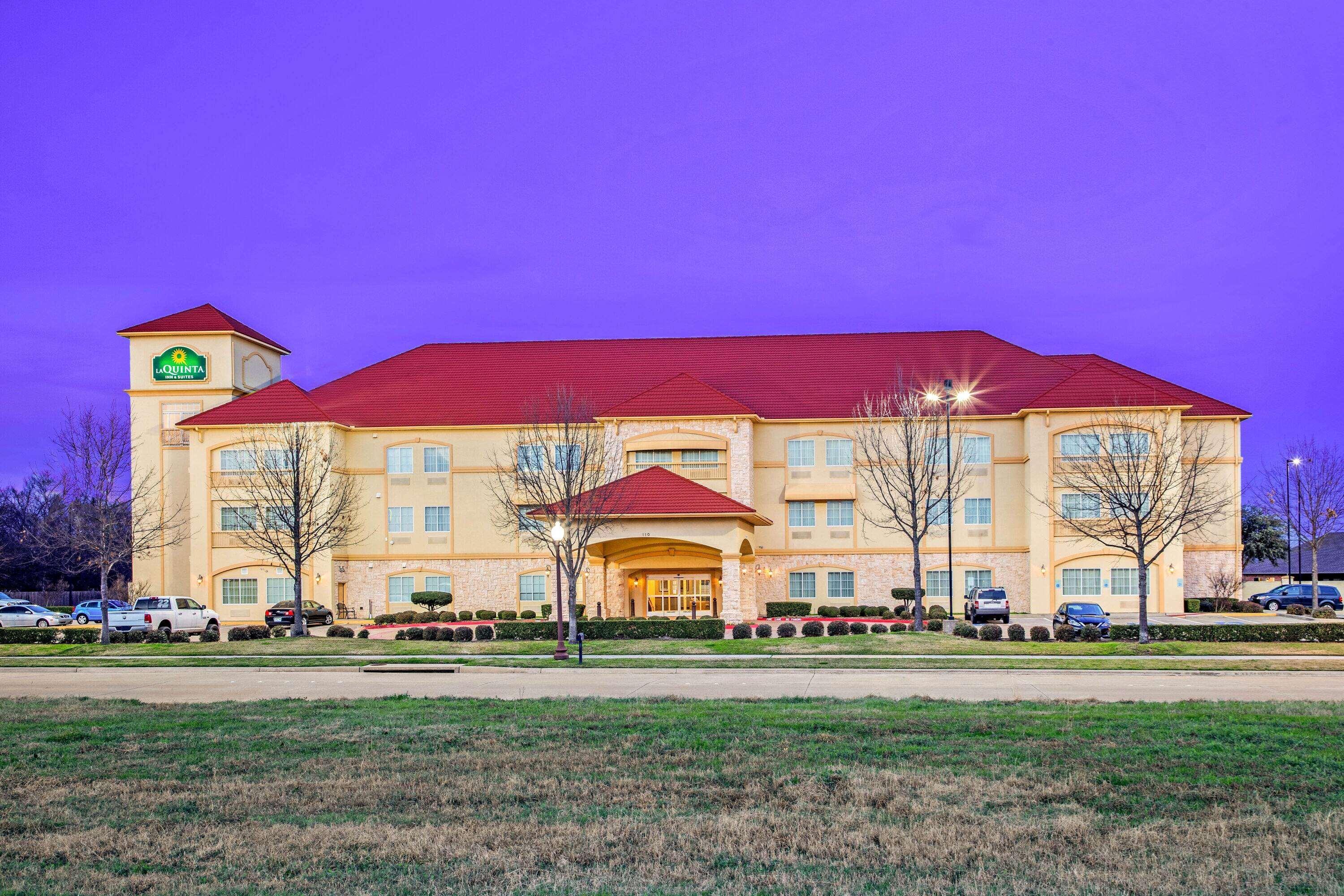 Hotel La Quinta By Wyndham Ennis Exterior foto
